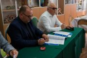 Podpisanie umowy na remont Szkoły Podstawowej w Chociszewie, 