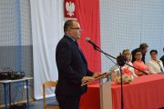 Relacja z uroczystości rozpoczęcia roku szkolnego w Gminnym Zespole Szkół w Czerwińsku nad Wisłą, 